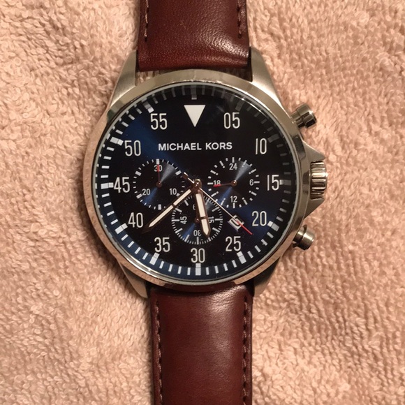 Michael Kors Watch - Picture 2 of 3